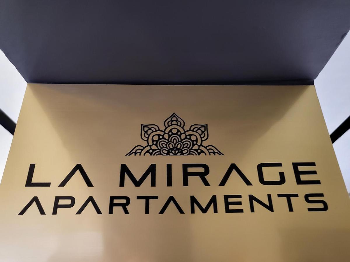 La Mirage Suites & Apartments Tirana Exterior foto